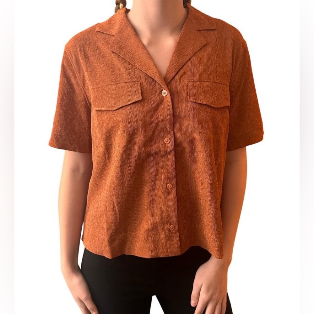 Athleta Rust Orange Short-Sleeve Button Front Camp Shirt